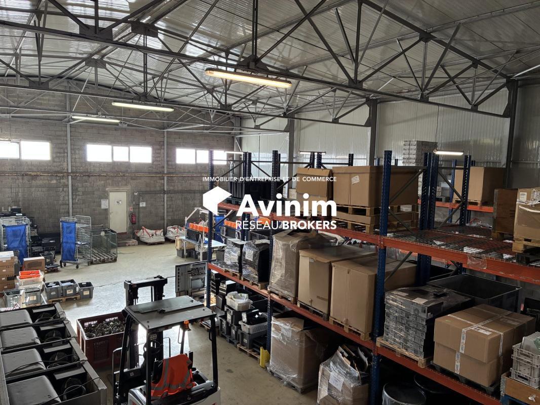 Industrial in Vitrolles for lease Interior Photo- Image 1 of 7