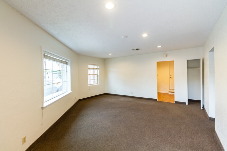 508 Nevada Hwy, Boulder City, NV for lease - Interior Photo - Image 3 of 13