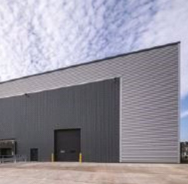 Factory Ln, Mistley à louer - Photo du bâtiment - Image 2 de 5