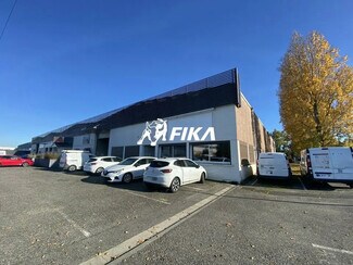 Plus de détails pour Local d'activités à louer