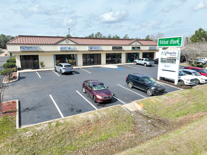 1300 Schillinger Rd S, Mobile, AL for sale - Building Photo - Image 1 of 13