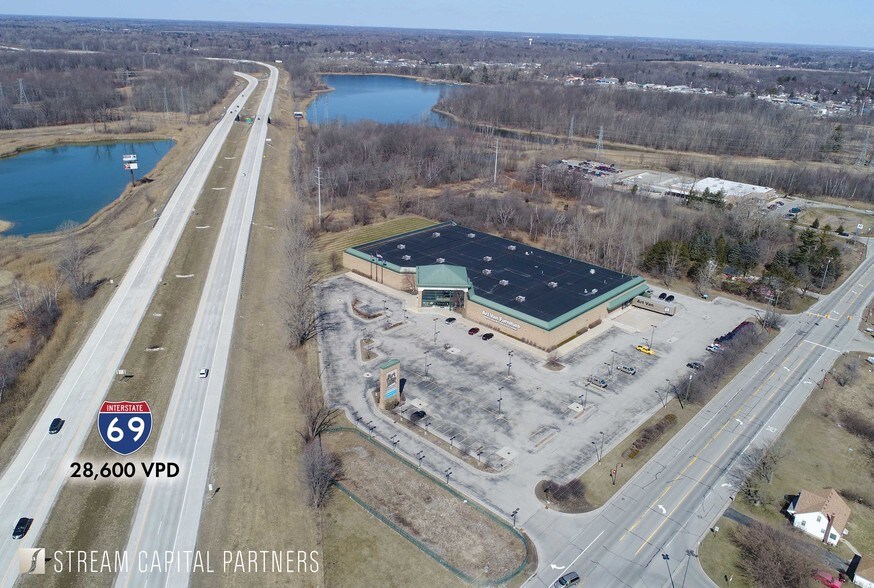 1234 32nd St, Port Huron, MI à vendre - Photo du bâtiment - Image 3 de 5