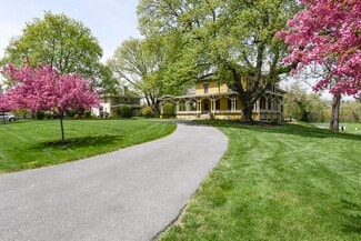 More details for 827 Philadelphia Ave, Chambersburg, PA - Specialty for Sale