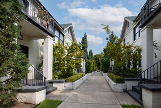 Plus de détails pour 1796-1800 Poplar Ave, Memphis, TN - Multi-résidentiel à vendre