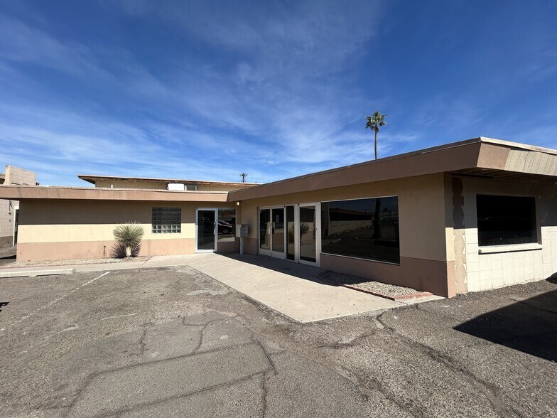 440 E Southern Ave, Phoenix, AZ à louer - Photo du bâtiment - Image 2 de 25