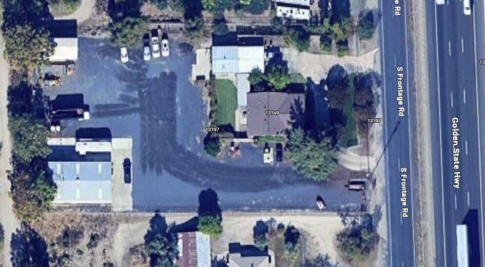 13197 CA-99, Manteca, CA à louer Photo du bâtiment- Image 1 de 2