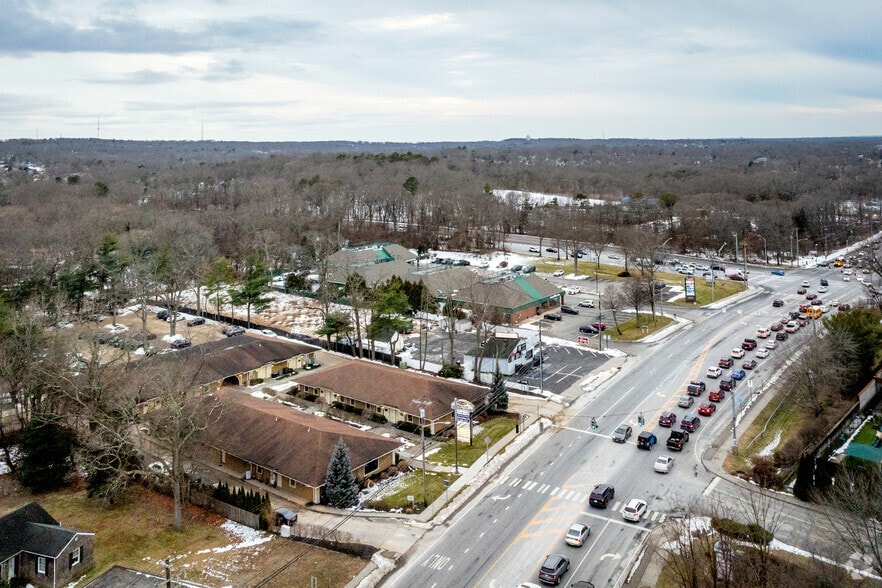 248-260 Middle Country Rd, Selden, NY for lease - Aerial - Image 1 of 1