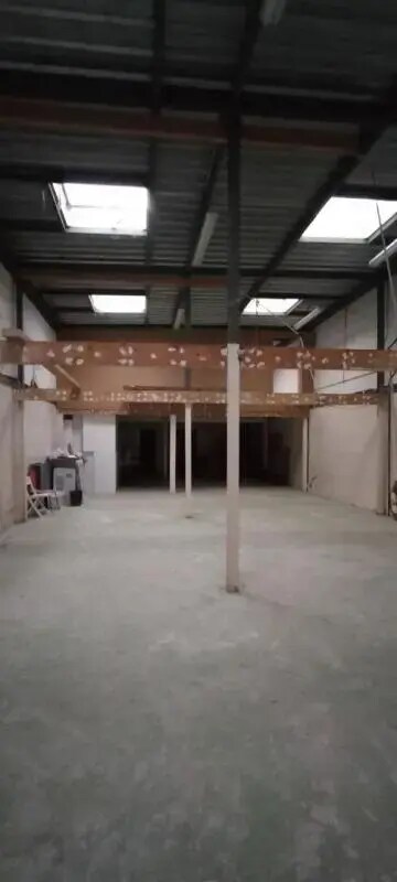 Multifamily in Saint-Denis for sale Construction Photo- Image 1 of 8