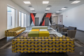 3733 University Blvd W, Jacksonville, FL à louer Photo intérieure- Image 2 de 27