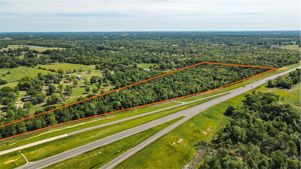 NEC TX-7 & FM 2494 loop, Athens, TX à vendre - Photo du bâtiment - Image 3 de 8