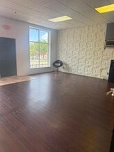 21 E Fort King St, Ocala, FL for lease Interior Photo- Image 2 of 6