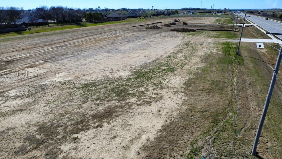 5516 E 146th St N, Collinsville, OK for sale - Building Photo - Image 3 of 6