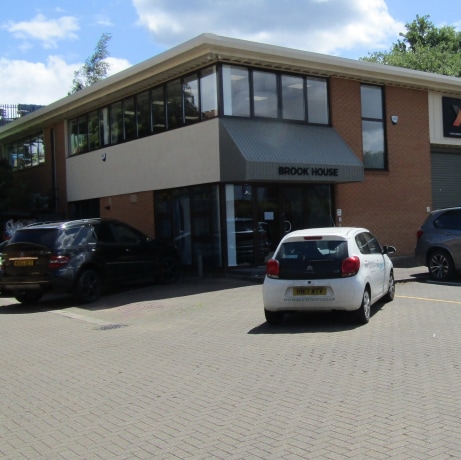 Downmill Rd, Bracknell for lease - Building Photo - Image 3 of 3