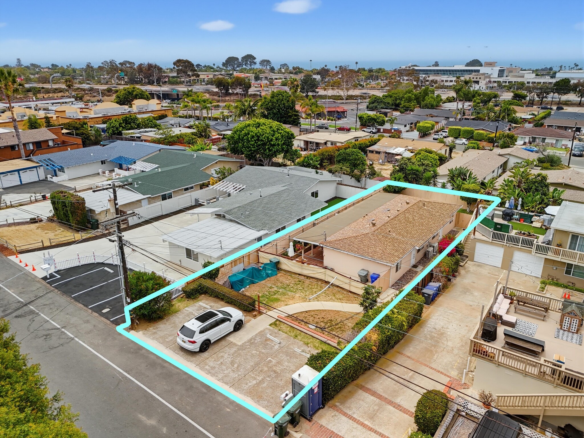 1090 Gardena Rd, Encinitas, CA for sale Primary Photo- Image 1 of 12