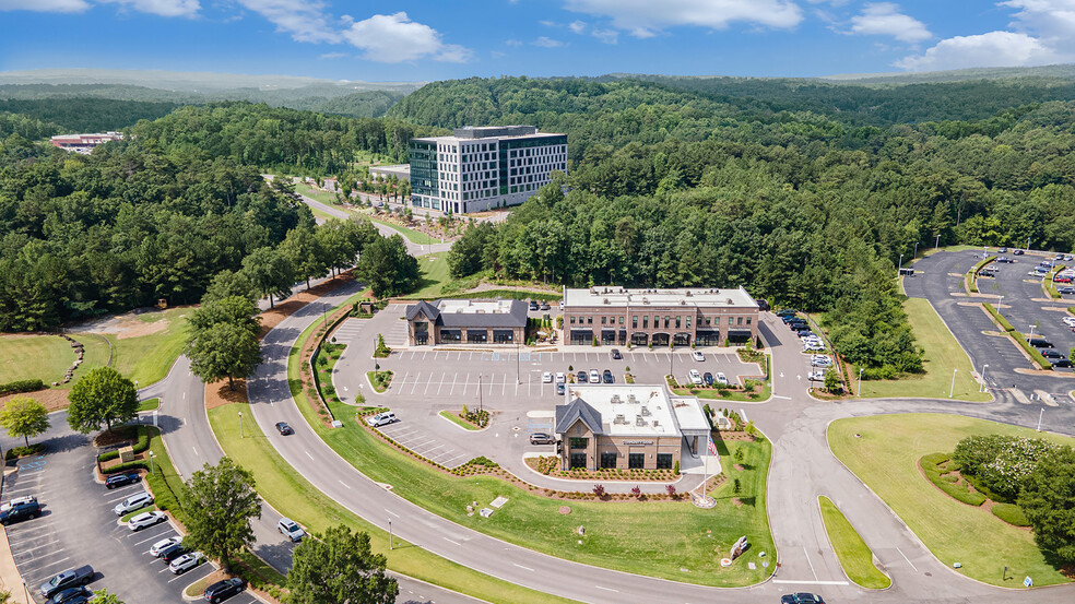 8011 Liberty Pky, Vestavia, AL à louer - Photo du bâtiment - Image 3 de 22