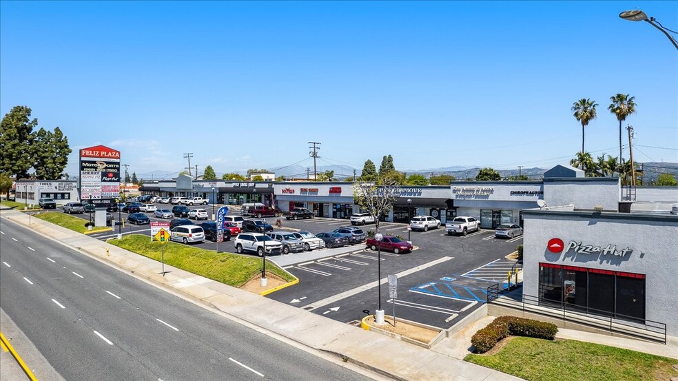 13505-13525 Telegraph Rd, Whittier, CA for lease - Building Photo - Image 2 of 7