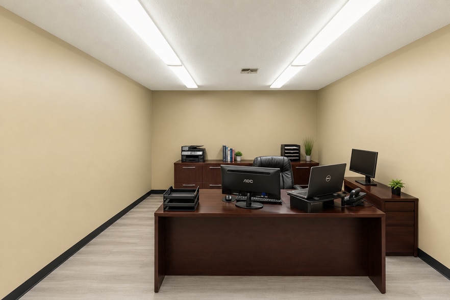 1103 Center St, Pasadena, TX for sale - Building Photo - Image 3 of 27