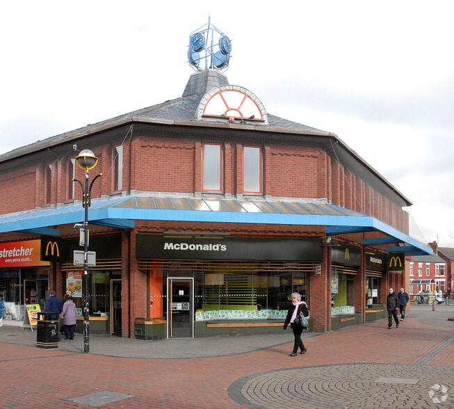 24 Liscard Way, Wallasey for sale - Building Photo - Image 2 of 5