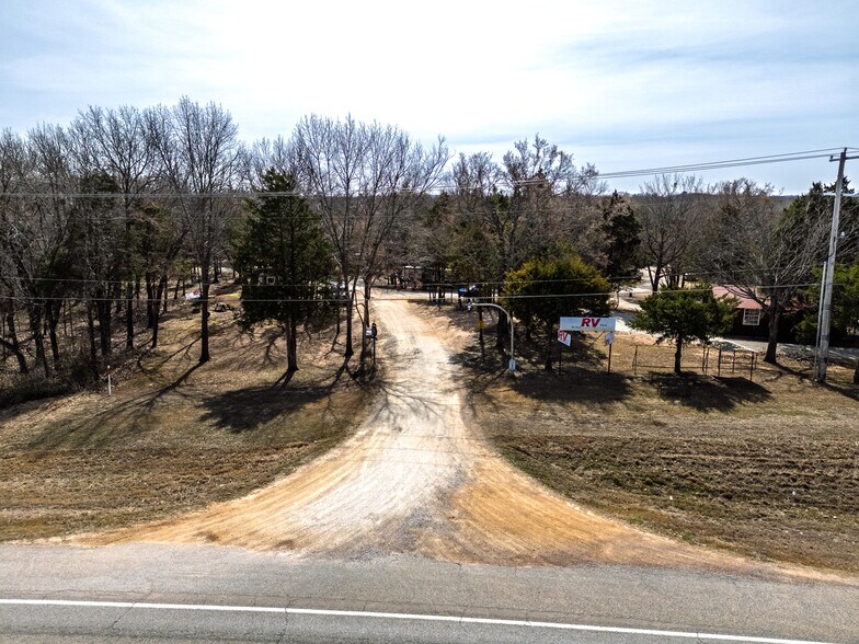 5300 OK Highway 22 W, Tishomingo, OK à vendre - Photo du bâtiment - Image 3 de 21