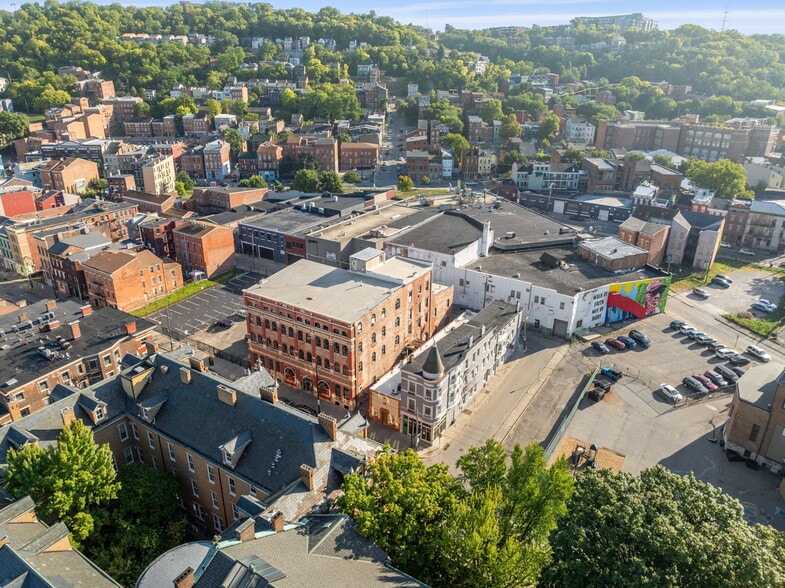 1620 Vine St, Cincinnati, OH for sale - Building Photo - Image 2 of 5