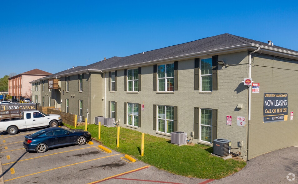 8330 Carvel Ln, Houston, TX for sale - Building Photo - Image 2 of 66