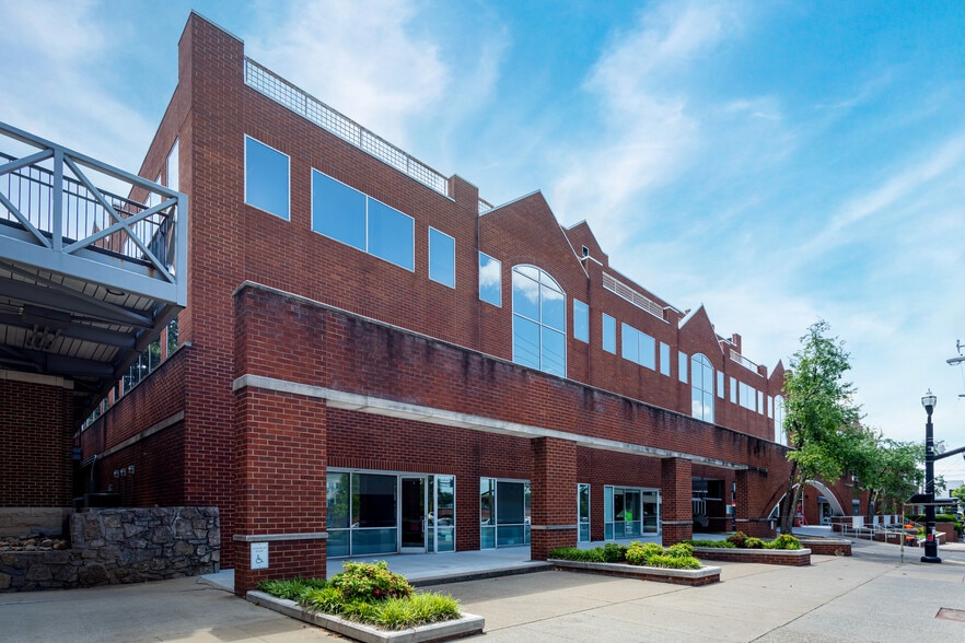 1500 21st Ave S, Nashville, TN for lease - Building Photo - Image 2 of 6