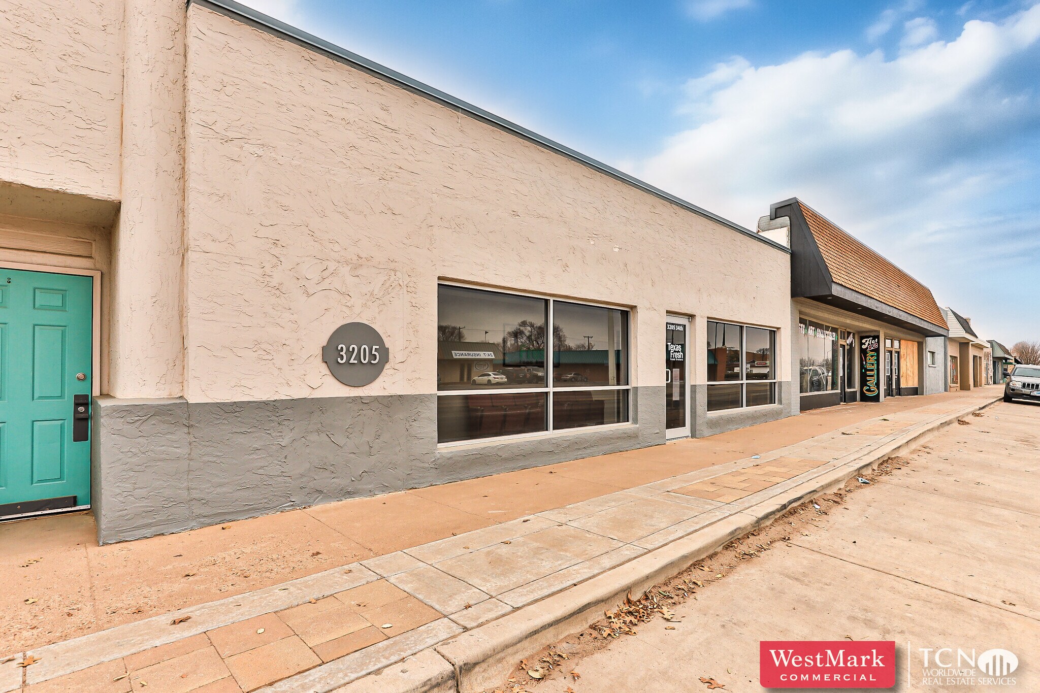 3205 34th St, Lubbock, TX for lease Building Photo- Image 1 of 7