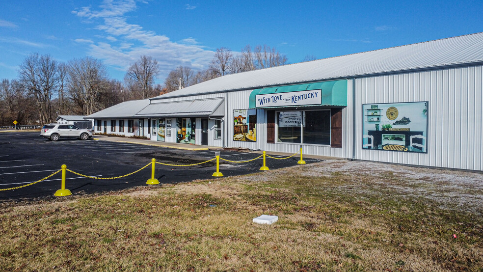 6236 Paducah Rd, La Center, KY for sale - Building Photo - Image 2 of 35