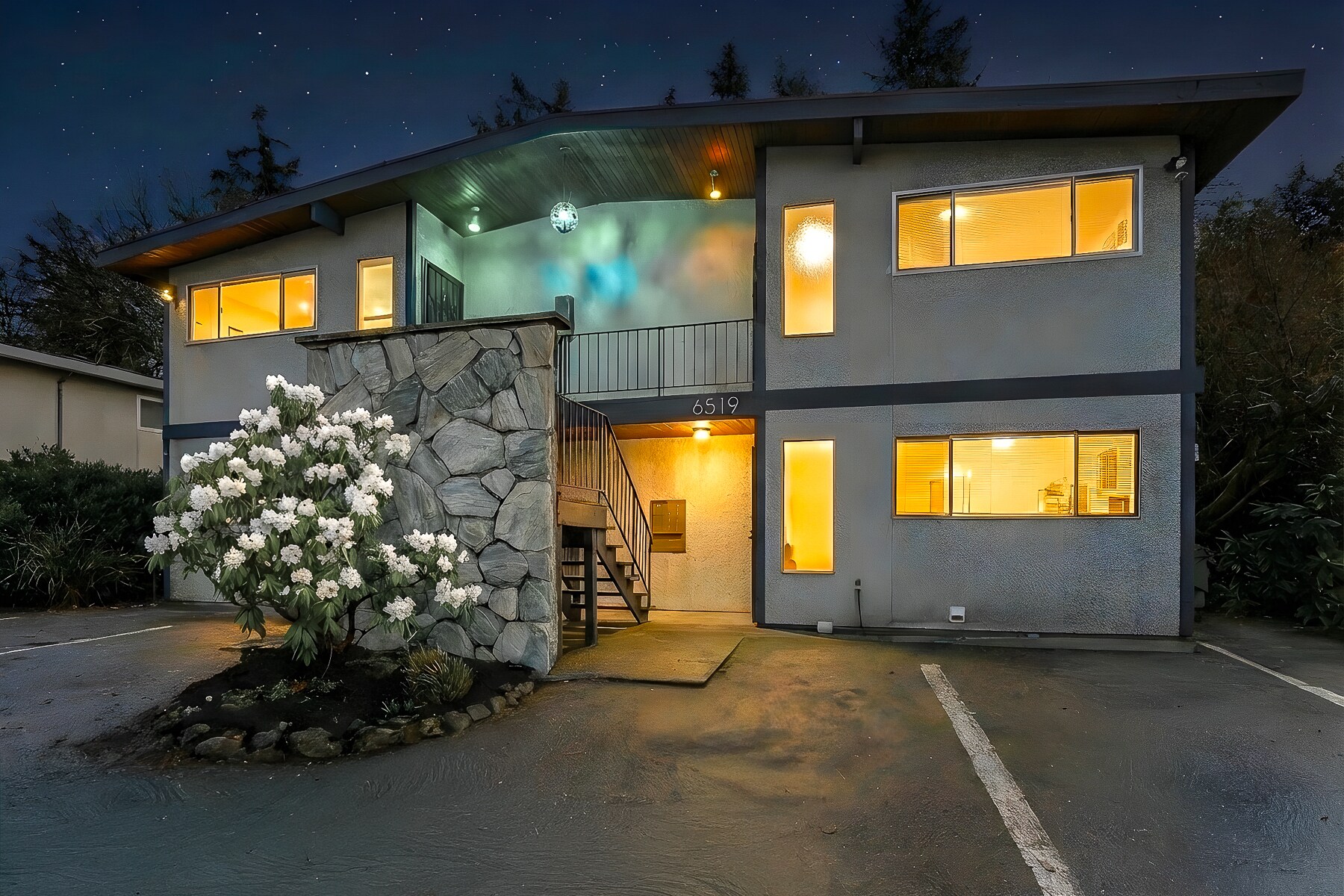 6519 S 153rd St, Tukwila, WA à vendre Photo principale- Image 1 de 16