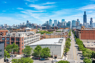 1346-1350 W Madison St, Chicago, IL - Aérien  Vue de la carte