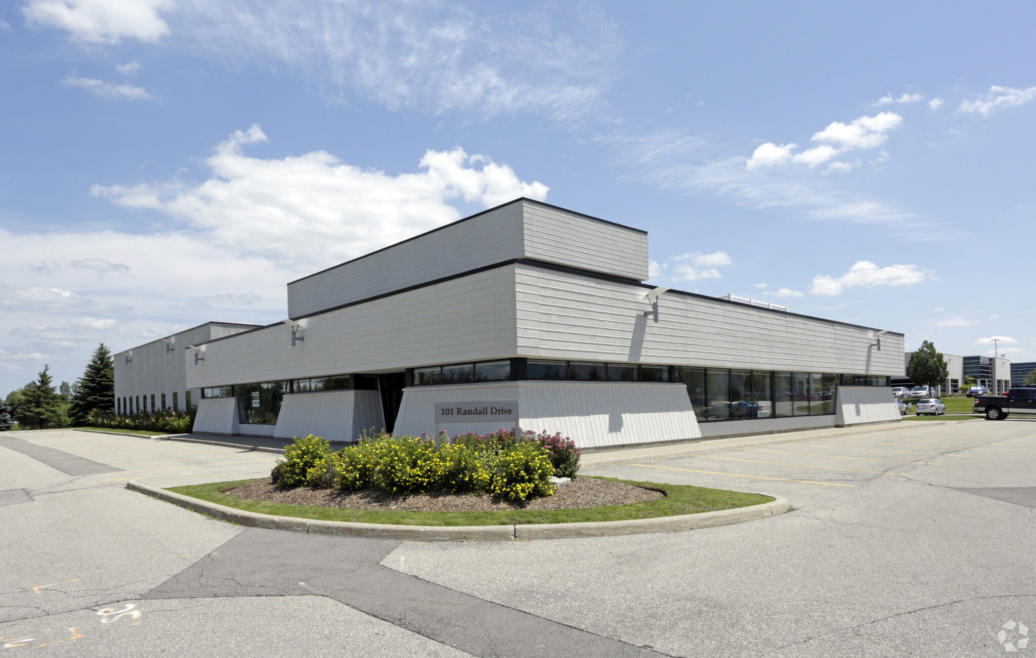 101 Randall Dr, Waterloo, ON à vendre Photo principale- Image 1 de 1