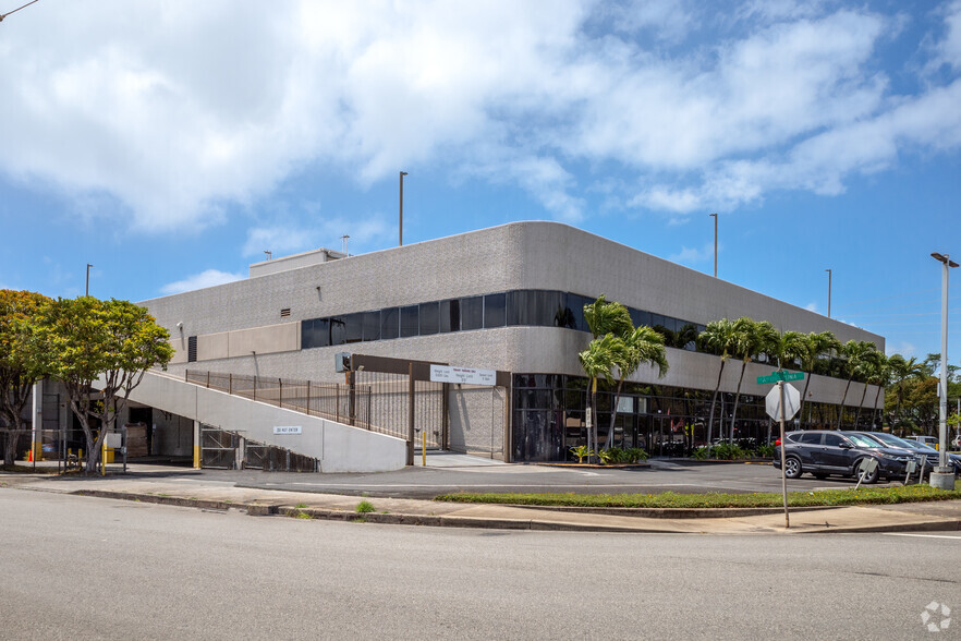 2969 Mapunapuna Pl, Honolulu, HI à louer - Photo du b timent - Image 3 de 5