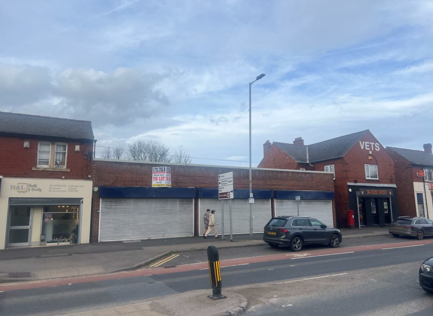 102-104 High St, Rotherham for lease Building Photo- Image 1 of 3