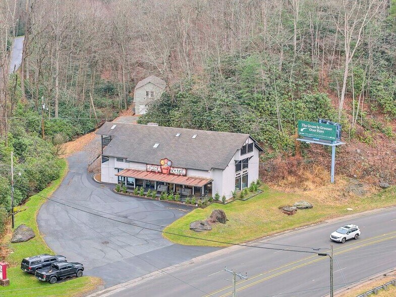 3894 US Hwy 321, Blowing Rock, NC à vendre - Photo du bâtiment - Image 3 de 28