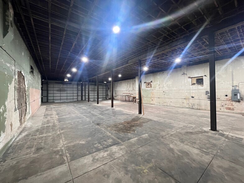 400 Procter St, Port Arthur, TX à louer - Photo du bâtiment - Image 3 de 13