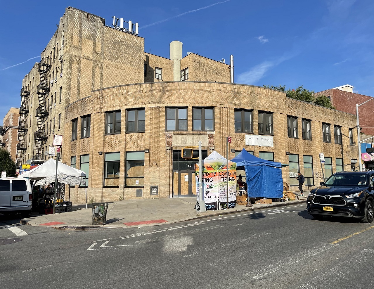 601 E Tremont Ave, Bronx, NY for sale Building Photo- Image 1 of 1