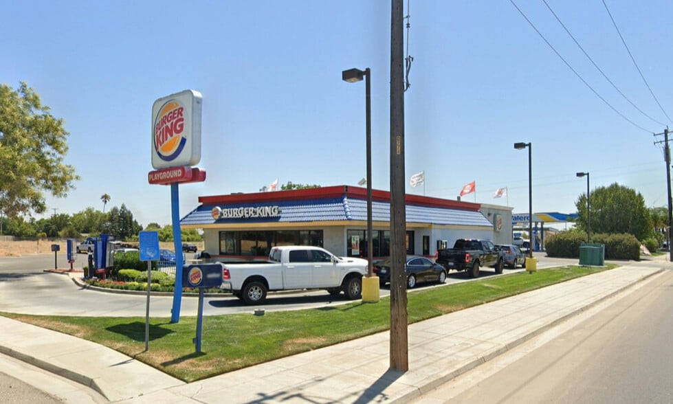 2567 S Clovis Ave, Fresno, CA for lease - Building Photo - Image 1 of 4