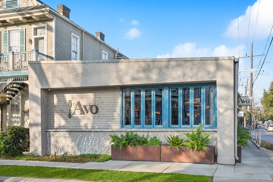 5908 Magazine St, New Orleans, LA à vendre - Photo du bâtiment - Image 2 de 12