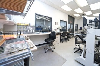 400 Apollo Dr, Circle Pines, MN à vendre Photo du bâtiment- Image 1 de 3