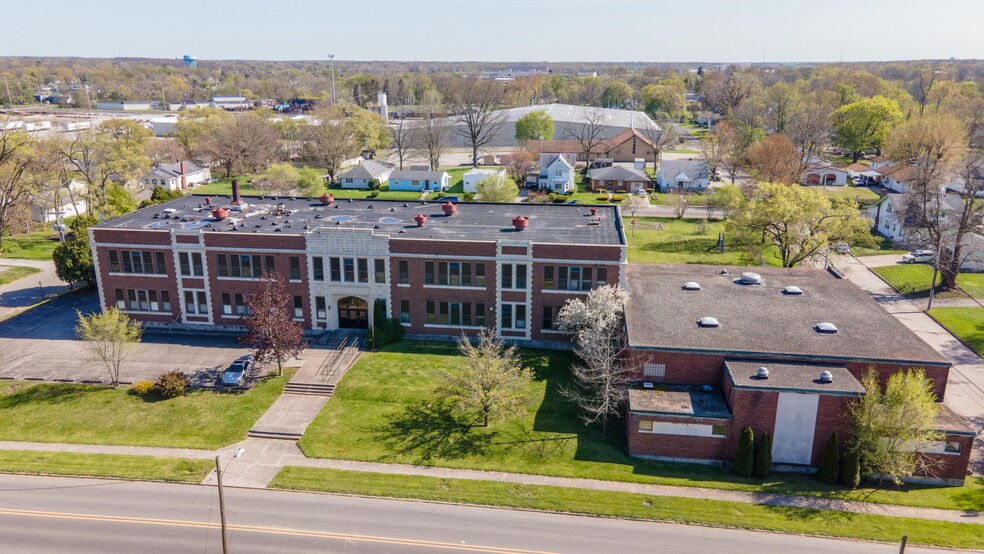 1525 W 14th St, Anderson, IN à vendre - Photo du bâtiment - Image 1 de 1