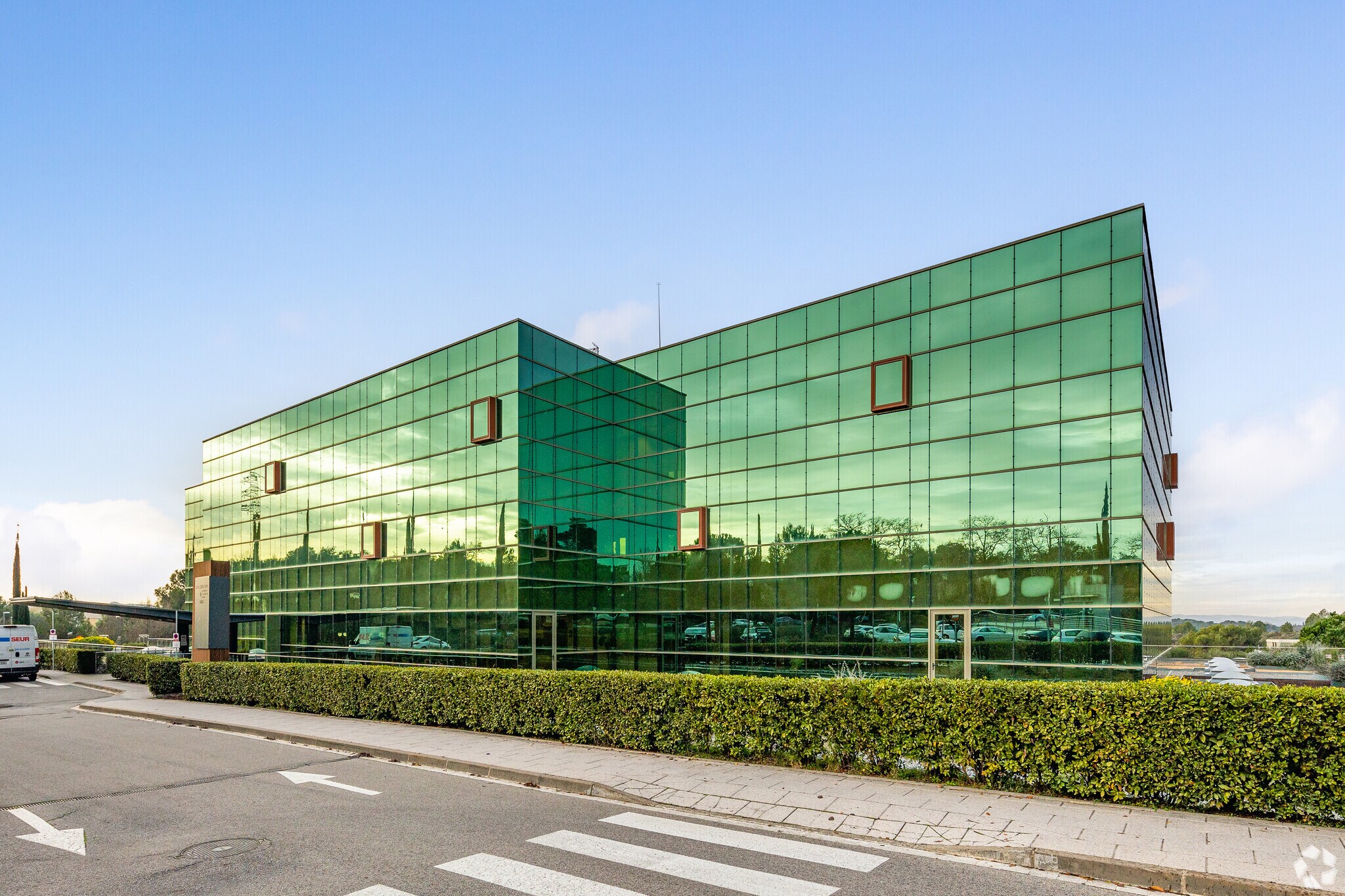 Camí de Can Camps, 17-19, Sant Cugat del Vallès, Barcelona for lease Primary Photo- Image 1 of 2