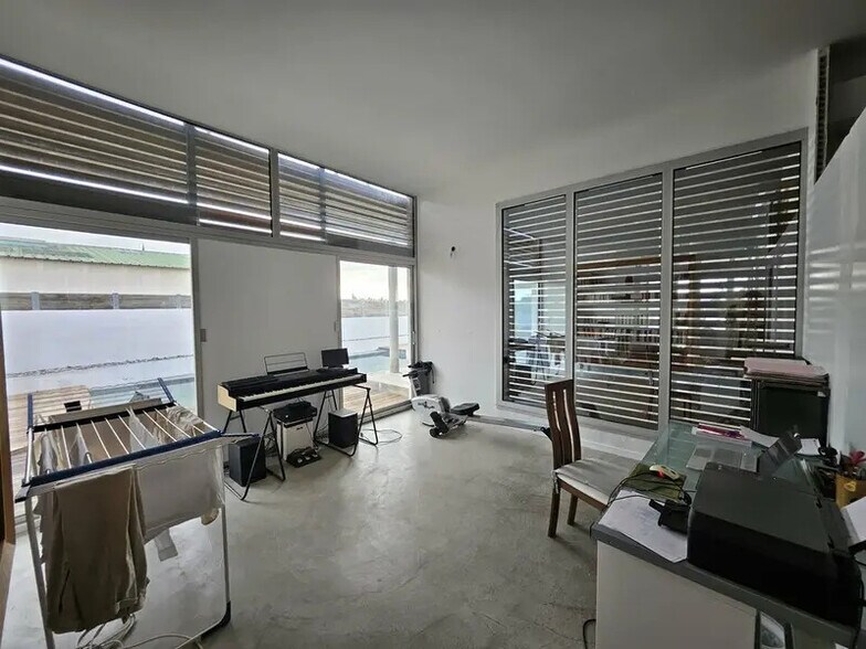 475 Chemin Des Jalassieres, Éguilles for lease - Interior Photo - Image 3 of 6