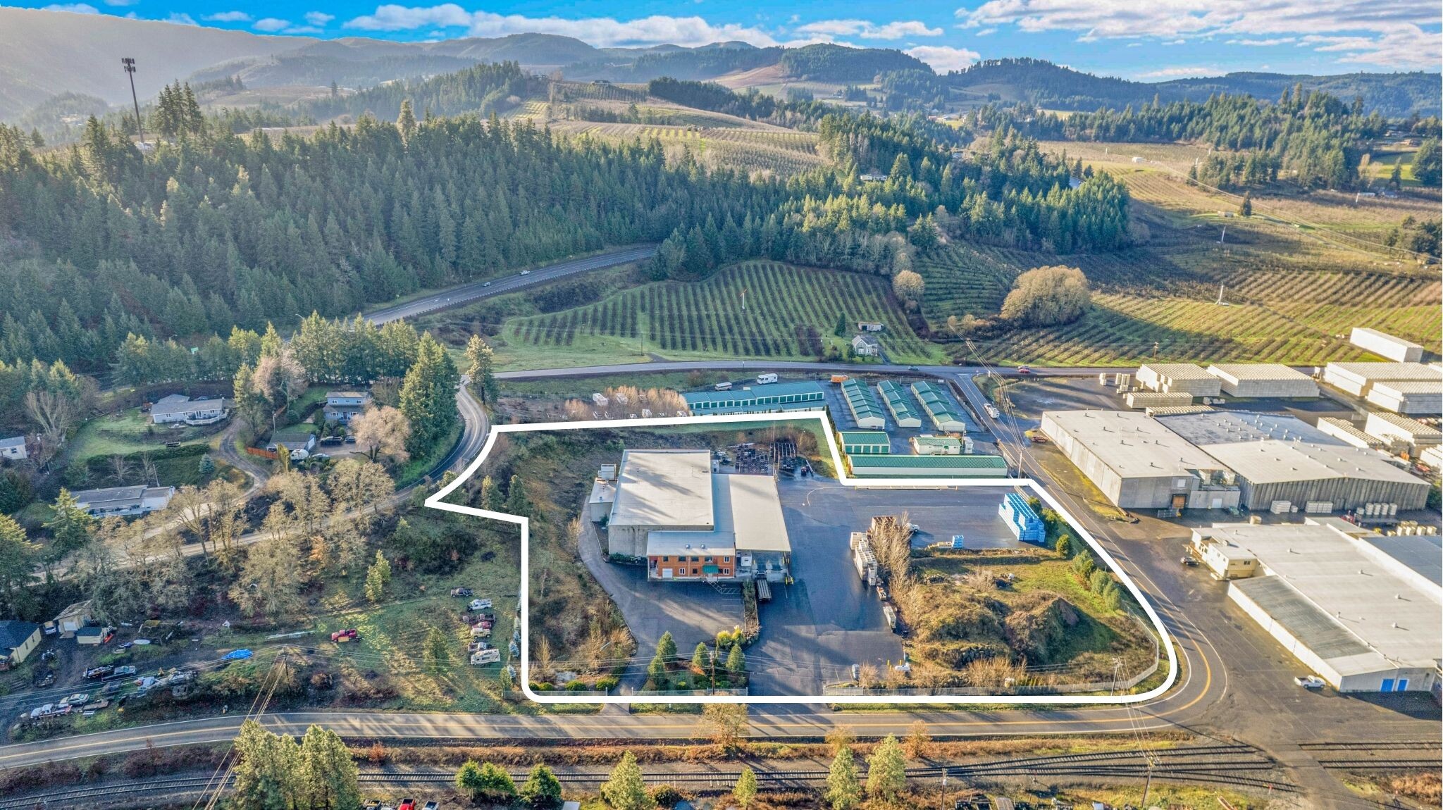 Stadelman, Hood River, OR for sale Primary Photo- Image 1 of 48