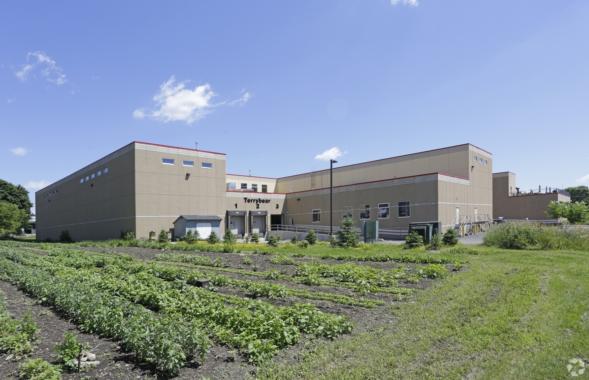 946 Pierce Butler Rt, Saint Paul, MN for lease Primary Photo- Image 1 of 6