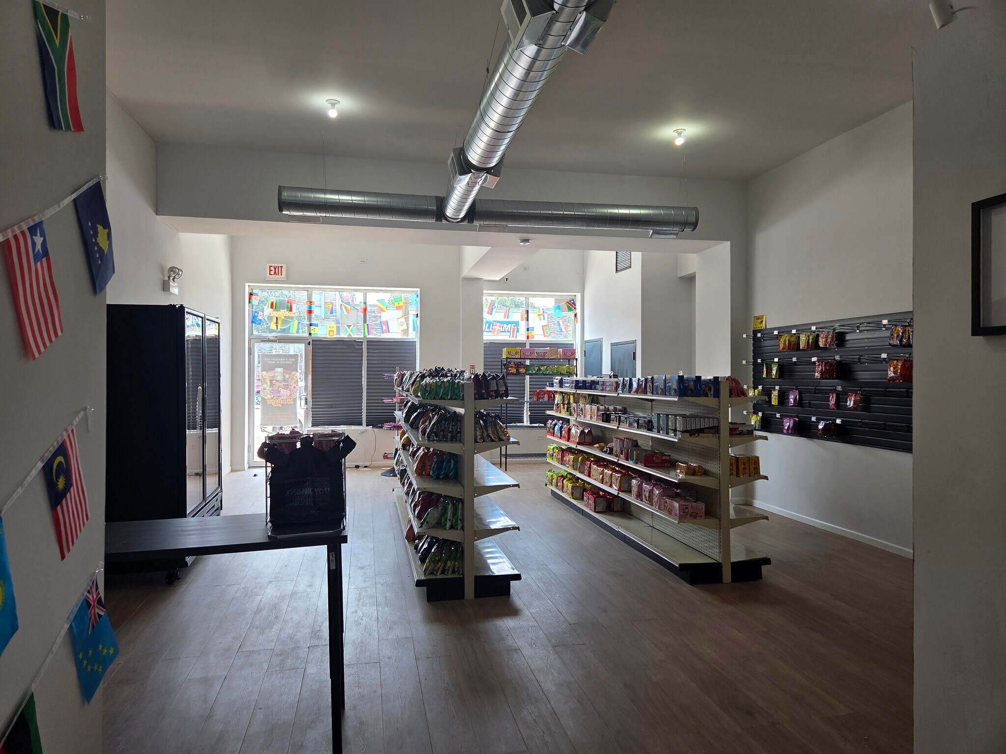 1655-1657 N Western Ave, Chicago, IL à louer Photo intérieure- Image 1 de 5