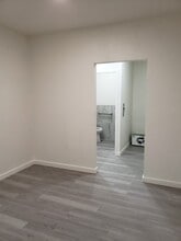 1191 W Tennyson Rd, Hayward, CA for lease Interior Photo- Image 1 of 6
