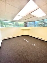 15446 NE Bel Red Rd, Redmond, WA for lease Interior Photo- Image 1 of 9
