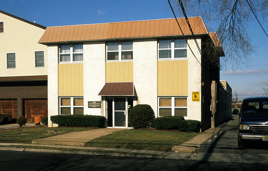 38 Main St, Little Ferry, NJ à louer Photo du bâtiment- Image 1 de 9