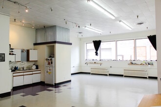 1618-1620 Central Ave NE, Minneapolis, MN for lease Interior Photo- Image 1 of 5