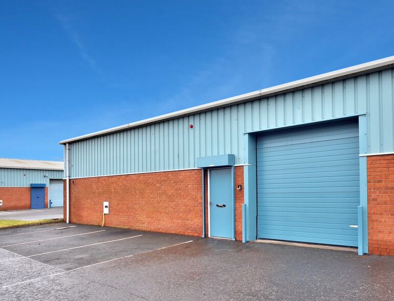 Muirhead Park, Kirkcaldy for lease - Primary Photo - Image 1 of 5